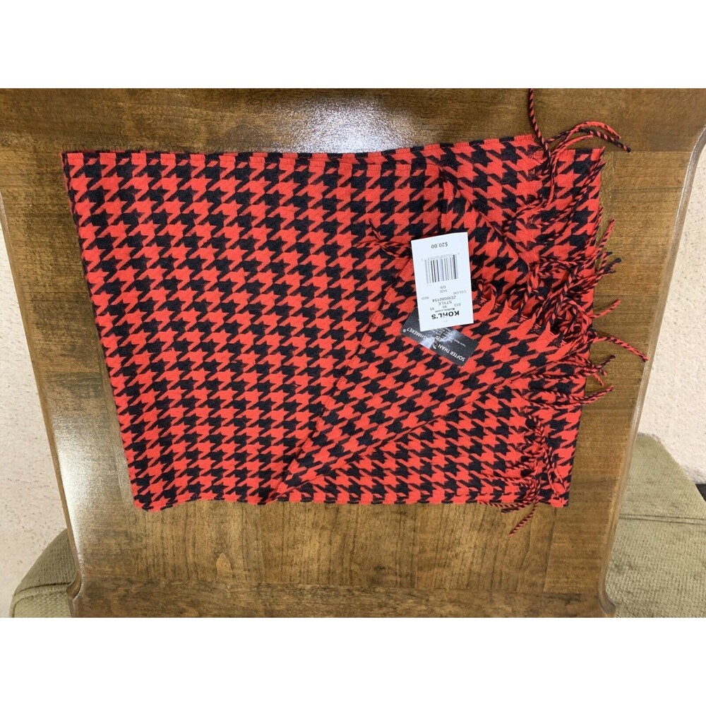 D & Y Softer Tan Cashmere Red/Black Houndstooth Pattern Scarf NEW